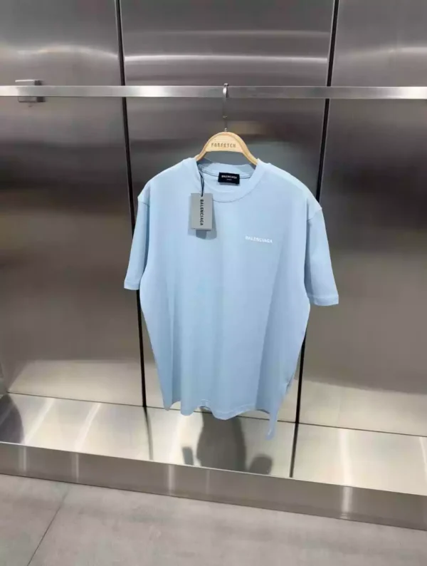Camiseta Balenciaga Azul Celeste